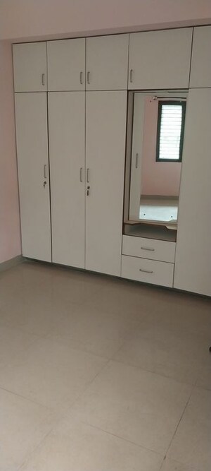 Room in 3 BHK Apartment at Basavanagudi – for Rent