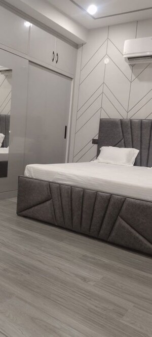 Bedroom in 2 BHK Builder Floor at Neb Sarai – for Rent