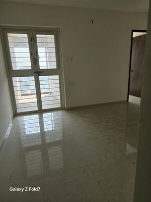 2 BHK Apartment For Rent in Shevi Utopia Gold, Moshi