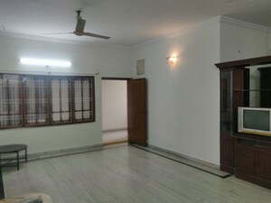 Room in 3 BHK Apartment at Sneha Residency Banjara Hills, Banjara Hills – for Rent