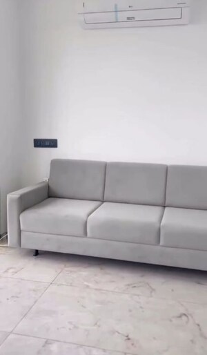 Furnished Amenities in  Office Space at Thaltej – for Rent