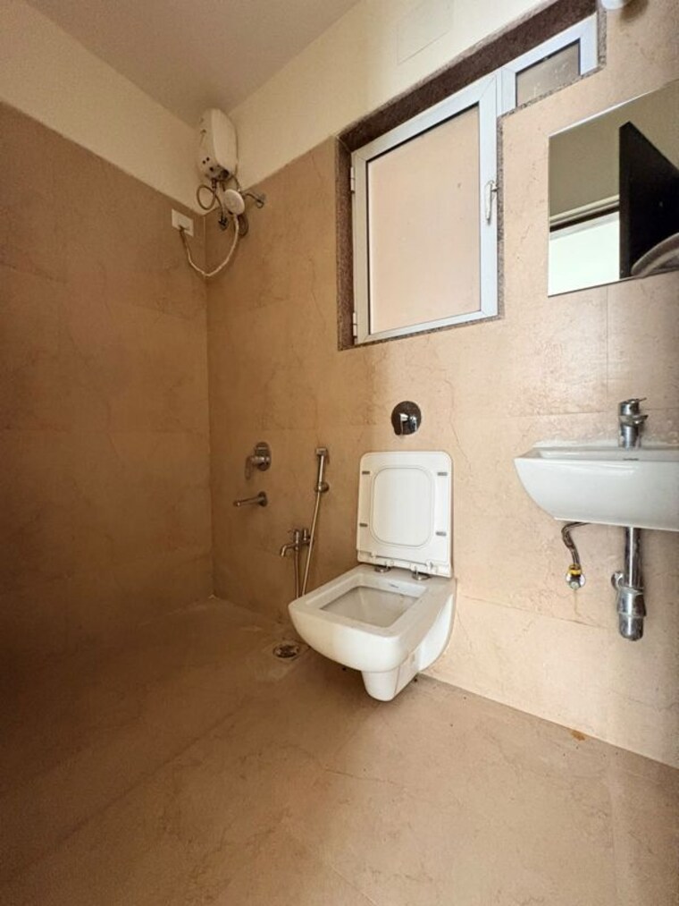 Bathroom, puranik-rumah-bali 1 Bedroom 425 Sq.Ft. Apartment In Ghodbunder Road Thane 10778178