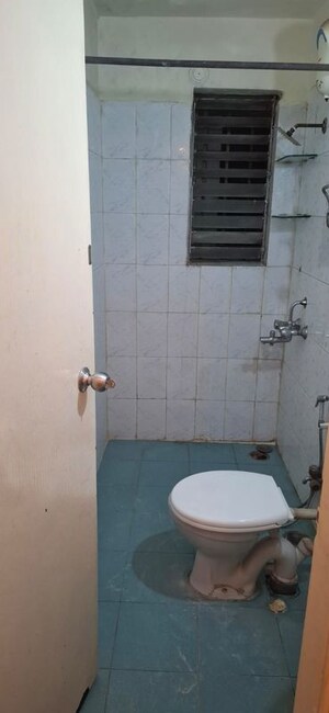 Bathroom in 3 BHK Apartment at Sindhi Society, Chembur – for Rent