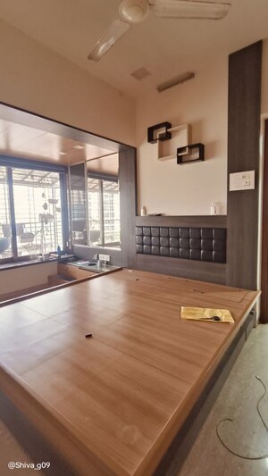 Room in 1 BHK Apartment at Prabhadevi – for Rent