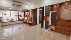 1 BHK Apartment For Rent in Prabhadevi