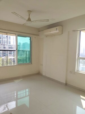 Master Bedroom in 3 BHK Apartment at DLH Orchid, Andheri West – for Sale