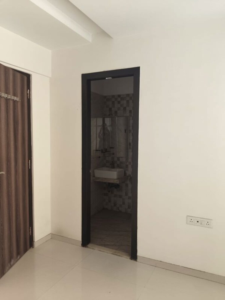 Master Bedroom, dlh-orchid 3 Bedroom 1070 Sq.Ft. Apartment In Andheri West Mumbai 10778217