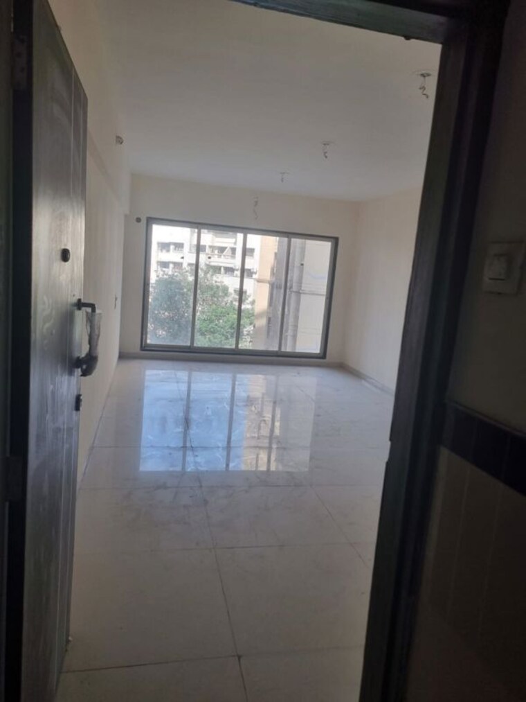 Room, new-hill-view-chs 2.5 Bedroom 900 Sq.Ft. Apartment In Kasarvadavali Thane 10778225
