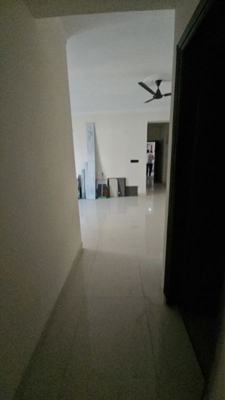 Room, cosmos-express-99 2.5 Bedroom 1530 Sq.Ft. Apartment In Sector 99 Gurgaon 10778215