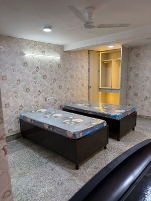 Bedroom in 1 RK Independent House at Kalkaji – for Rent