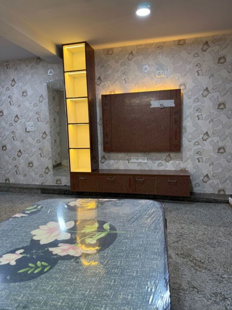 Room, kalkaji 1 RK 600 Sq.Ft. Independent House In Kalkaji Delhi 10778226