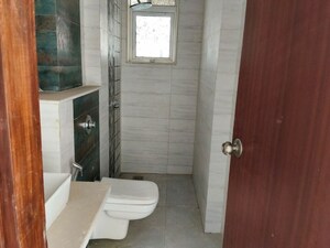 Bathroom in  Pg at VKG Park Estate, Vile Parle East – for Rent