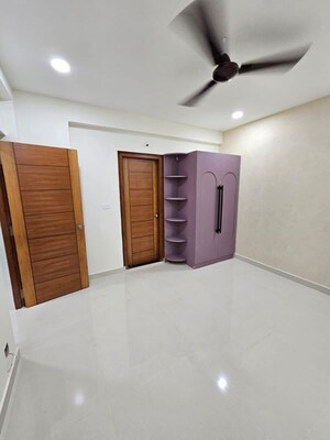 Room in 3 BHK Apartment at Abode Aravindam, Tellapur – for Rent