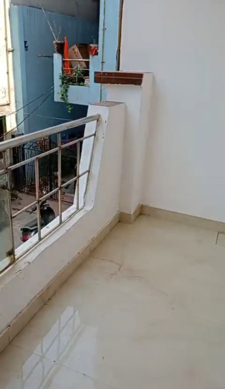 Balcony, vrk-premium-housing-society 2 Bedroom 850 Sq.Ft. Builder Floor In Vasundhara Sector 1 Ghaziabad 10778287
