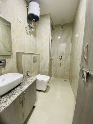 Bathroom in Studio Builder Floor at Sector 48 – for Rent