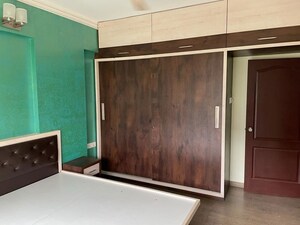 Room in 2.5 BHK Apartment at Lakshadeep Palace, Pimple Saudagar – for Rent