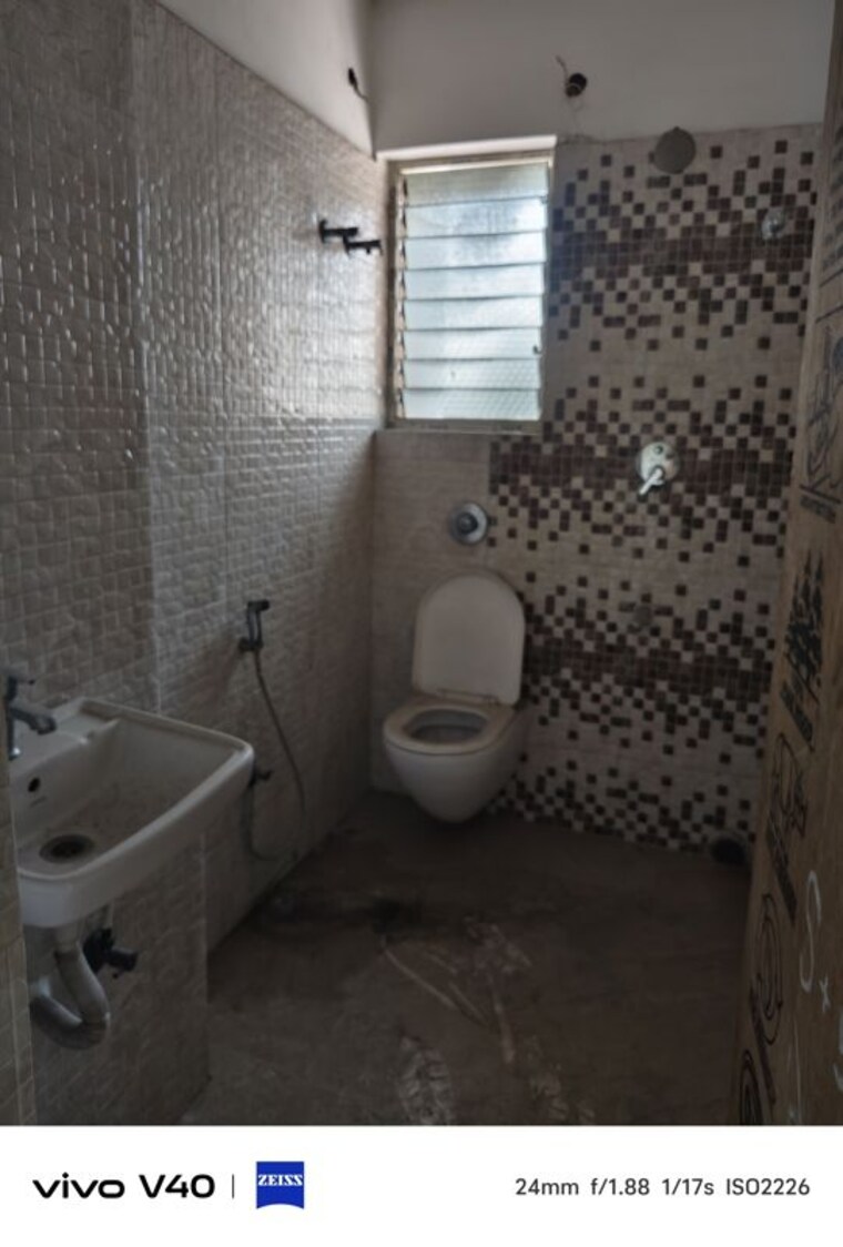 Bathroom, anandapur 2 Bedroom 1051 Sq.Ft. Builder Floor In Anandapur Kolkata 10775622