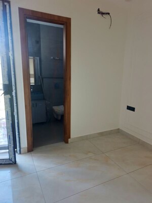 Room in 3 BHK Builder Floor at Shahastradhara Road – for Sale