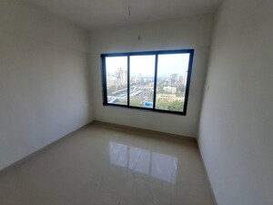 Room in 3 BHK Apartment at Roswalt Ray, Dahisar East – for Rent