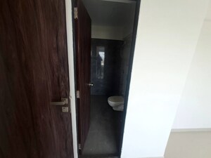 Furnished Amenities in 3 BHK Apartment at Roswalt Ray, Dahisar East – for Rent