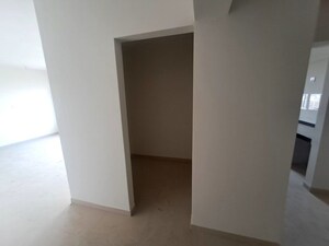 Room in 3 BHK Apartment at Roswalt Ray, Dahisar East – for Rent