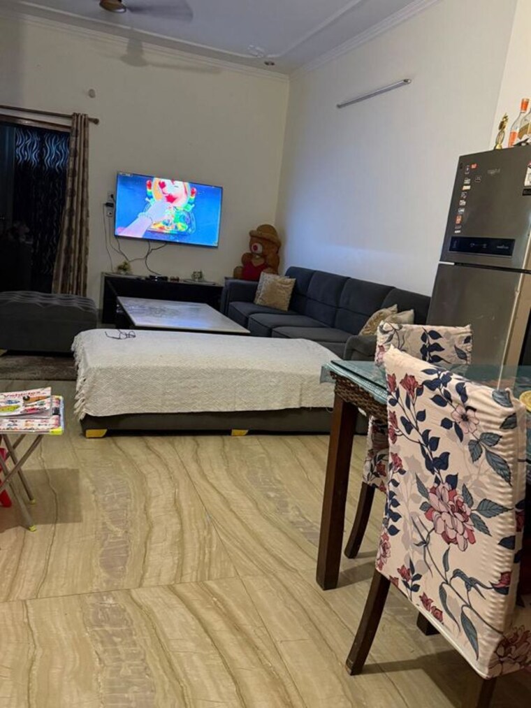 Hall, sector 56 2 Bedroom 1300 Sq.Ft. Independent House In Sector 56 Gurgaon 10778342