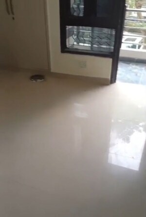 Room in 1 BHK Builder Floor at Shakti Khand Iii – for Sale
