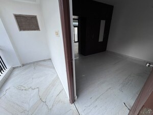 Room in 3 BHK Apartment at A1 Residency, Manikonda – for Rent