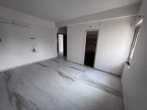 Room in 3 BHK Apartment at A1 Residency, Manikonda – for Rent