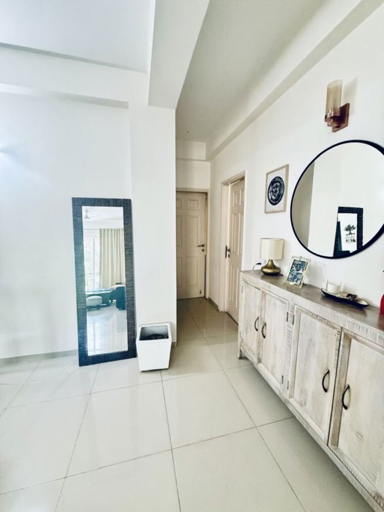 Bathroom, emaar-emerald-hills-phase-2 3 Bedroom 1750 Sq.Ft. Apartment In Sector 65 Gurgaon 10778442