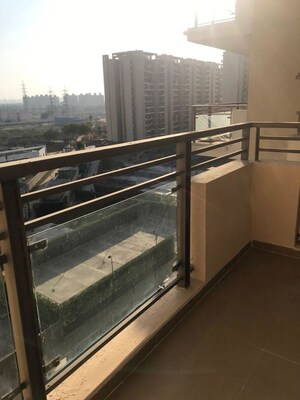 Balcony in 3 BHK Builder Floor at Sector 43 – for Rent
