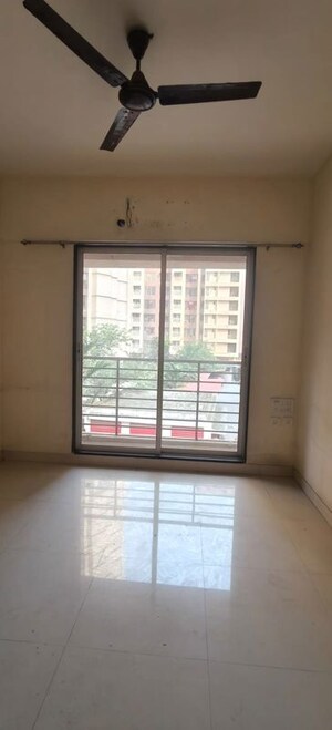 Room in 1 BHK Apartment at Rajaram Sukur Sapphire, Ghodbunder Road – for Rent