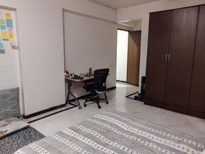 Bedroom in 3 BHK Apartment at Ahuja Adibaba, Santacruz West – for Rent
