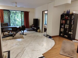 Bedroom in 3 BHK Apartment at Ahuja Adibaba, Santacruz West – for Rent