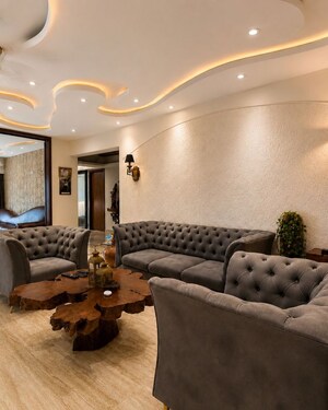 Living Room in 4 BHK Apartment at Juhu – for Rent