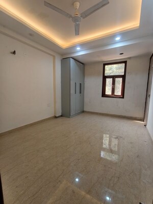 Room in 3 BHK Builder Floor at Chattarpur – for Sale