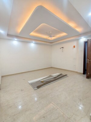 Room in 3 BHK Builder Floor at Chattarpur – for Sale