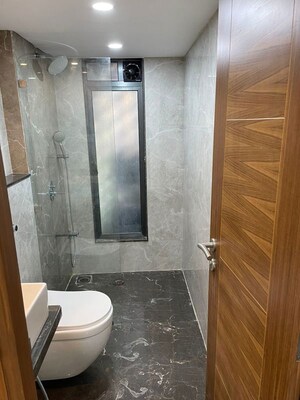 Bathroom in 3 BHK Apartment at Ekta Trinity, Santacruz West – for Sale
