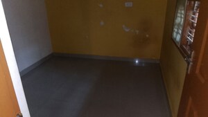 Room in 1 BHK Builder Floor at Ejipura – for Rent