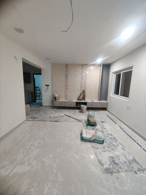 Room in 2 BHK Apartment at Praneeth Pranav Solitaire, Bachupally – for Rent