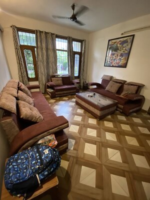 3.5 BHK Independent House For Rent in Sector 38west
