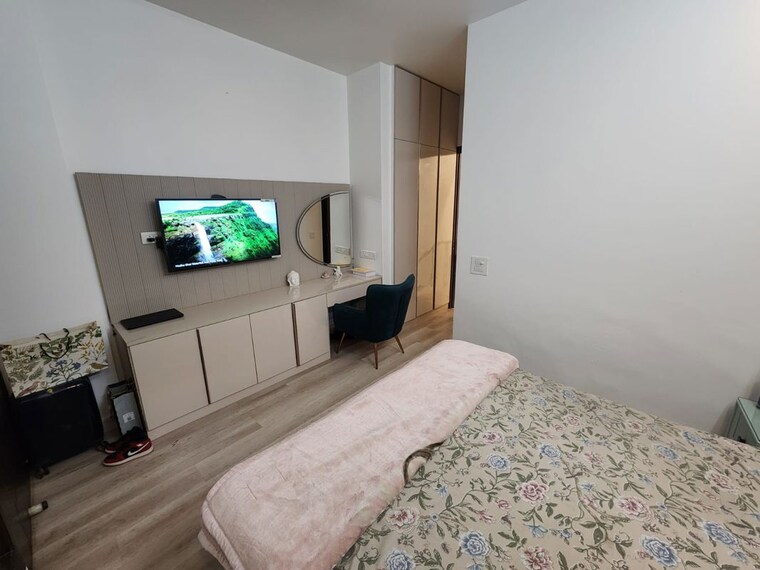 Bedroom, dlf-green-avenue 4 Bedroom 3000 Sq.Ft. Builder Floor In Dlf Phase iv Gurgaon 10778506