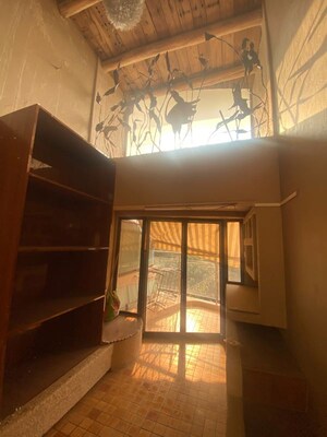  4 BHK Apartment at Bandra West – for Rent