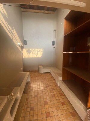  4 BHK Apartment at Bandra West – for Rent