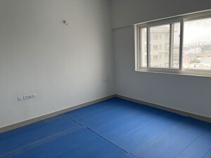 Room in 3 BHK Apartment at RJ Lake Gardenia, Old Madras Road – for Sale