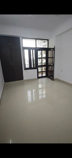 Room in 3 BHK Apartment at Jkg Amba G Residency, Ahinsa Khand 2 – for Sale