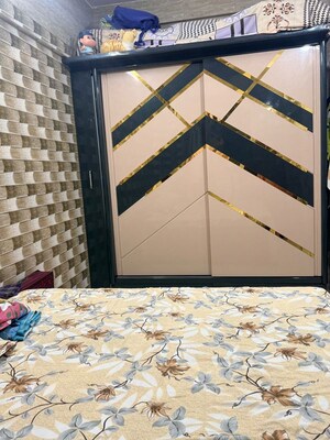 Bedroom in 1 RK Apartment at Shanti Niketan CHS Dahisar, Dahisar West – for Sale