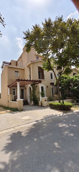 4 BHK Villa – Exterior View View at Emaar Marbella, Sector 66 - for Sale