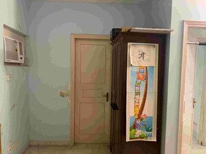Building Lobby in 2.5 BHK Apartment at Kohli One Malibu Town Plot, Sector 47 – for Sale