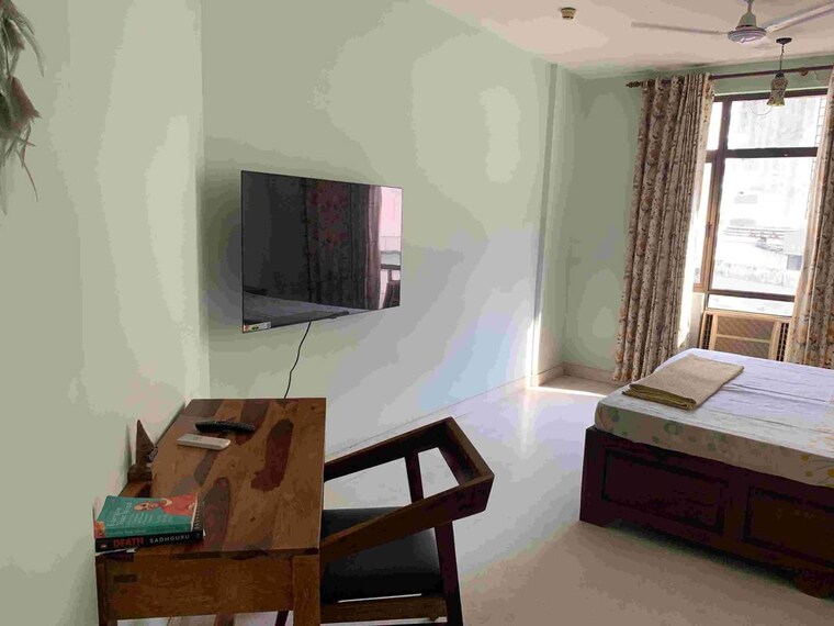 Living Room, kohli-one-malibu-town-plot 2.5 Bedroom 1950 Sq.Ft. Apartment In Sector 47 Gurgaon 10776066